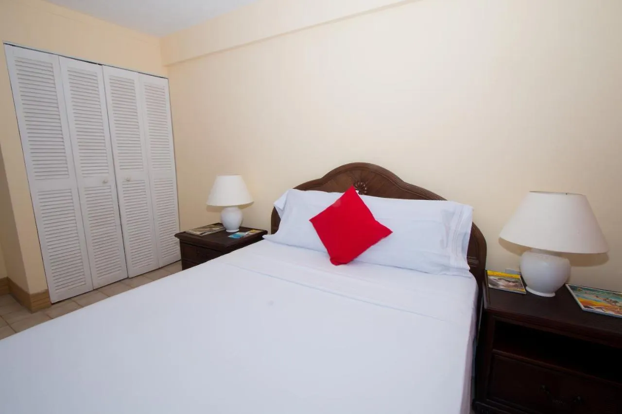 Kings Landing Hotel Cliftons