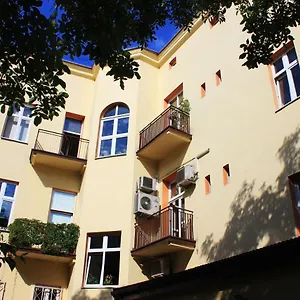 Aparthotel Cdr **